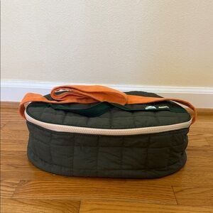 Tambere compartment shoulder zip bag